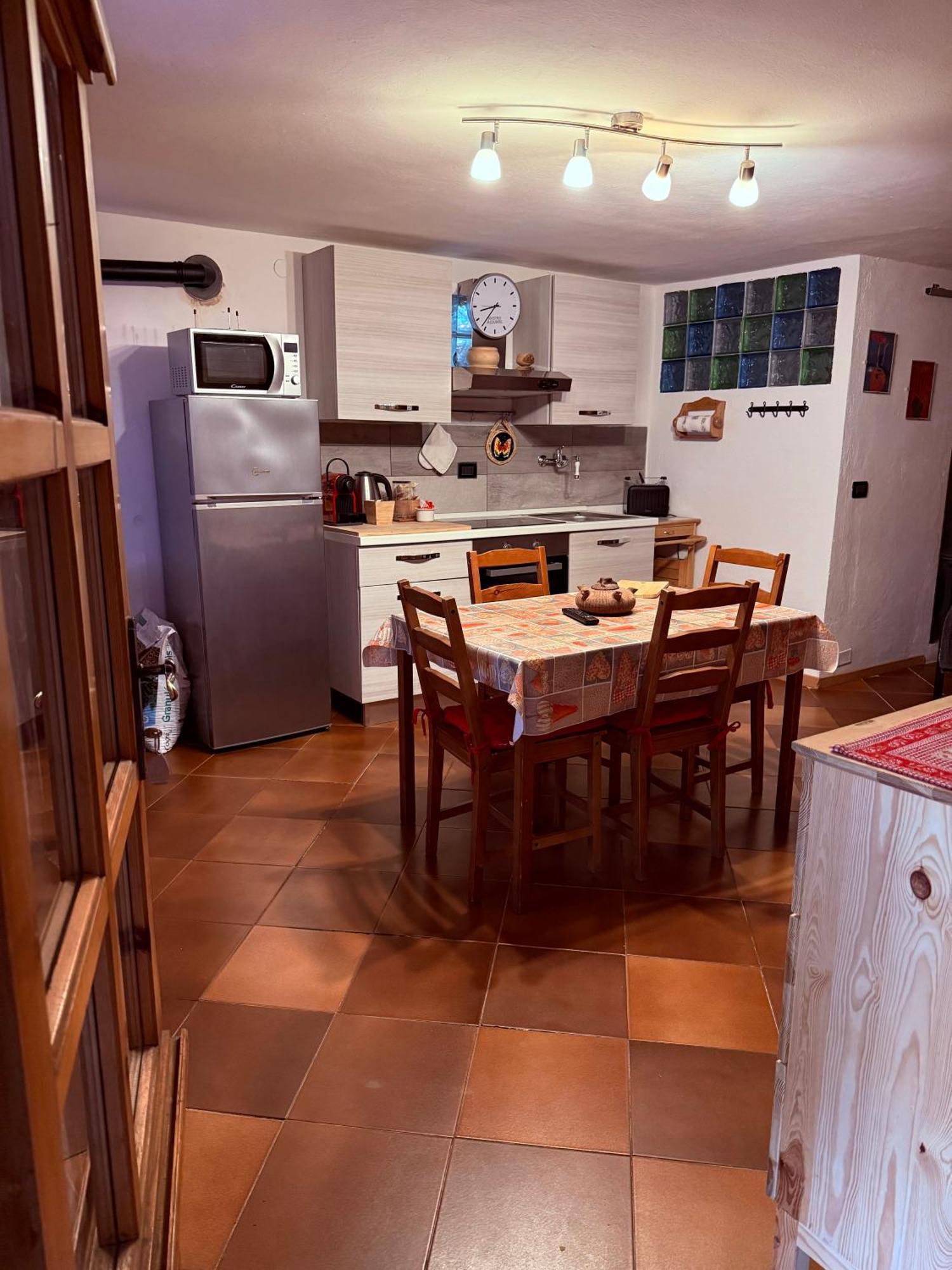 Casa Vacanze Nora Chamois Exterior foto